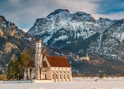 Góry, Alpy, Kościół Eglise Saint Coloman, Zima, Region Allgau, Bawaria, Niemcy