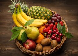 Koszyczek z owocami