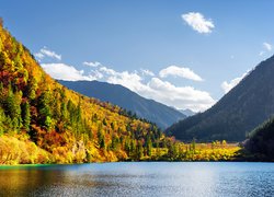 Park Narodowy Jiuzhaigou, Góry, Lasy, Jezioro, Prowincja Syczuan, Chiny