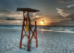Meksyk, Cancún, Krzesło, Ratownika, Plaża, Morze Karaibskie, Zachód słońca