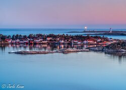 Morze, Skały, Domy, Latarnia morska, Store Torungen Lighthouse, Wyspa Store Torungen, Norwegia