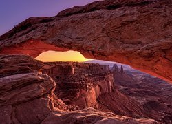 Kanion, Wschód słońca, Skały, Łuk skalny, Mesa Arch, Park Narodowy Canyonlands, Stan Utah, Stany Zjednoczone