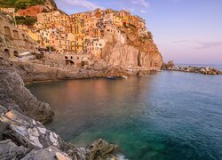 Włochy, Gmina Riomaggiore, Manarola, Morze Liguryjskie, Cinque Terre, Domy, Skały, Zatoka