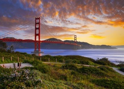 Stany Zjednoczone, Stan Kalifornia, San Francisco, Most Golden Gate Bridge, Cieśnina Golden Gate, Droga, Chmury, Zachód słońca