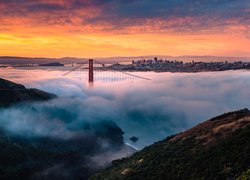 Most Golden Gate Bridge, Mgła, Kalifornia, Stany Zjednoczone