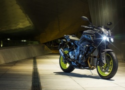 Motocykl Yamaha MT-10 rocznik 2016