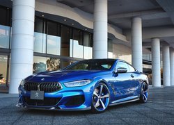 Niebieskie, BMW M850i