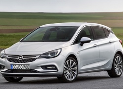 Opel Astra BiTurbo Hatchback rocznik 2016