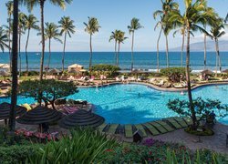 Morze, Basen, Palmy, Parasole, Rośliny, Hotel, Hyatt Regency Maui Resort and Spa, Maui, Hawaje, Stany Zjednoczone