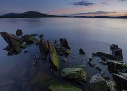Jezioro Ziuratkul, Kamienie, Park Narodowy Ziuratkul, Obwód czelabiński, Rosja