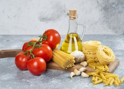 Warzywa, Pomidory, Czosnek, Makarony, Butelka, Olej, Deska