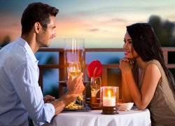 Romantyczna kolacja przy świecach