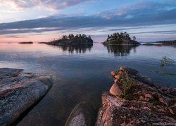 Jezioro Ładoga, Wysepki, Skały, Drzewa, Karelia, Rosja