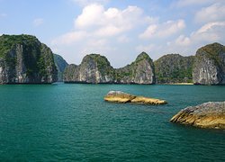 Zatoka Lan Ha Bay, Skały, Roślinność, Cat Ba, Wietnam