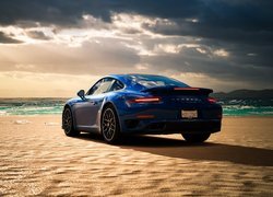 Niebieskie, Porsche 911 Turbo S, Tył