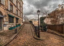 Ulica w paryskiej dzielnicy Montmartre