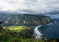Widok na dolinę Waipio położoną na największej hawajskiej wyspie
