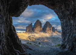 Góry, Kamienie, Skały, Grota, Jaskinia, Dolomity, Włochy