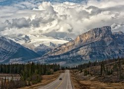 Chmury, Góry Skaliste, Samochód, Droga, Autostrada Davida Thompsona, Kanada