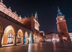 Polska, Kraków, Oświetlone, Sukiennice, Wieża Ratuszowa, Zabytki