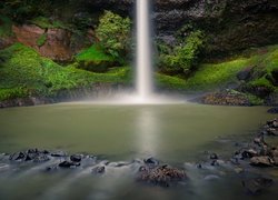 Wodospad, Bridal Veil Falls, Skały, Rośliny, Rzeka, Pakoka River, Region Waikato, Nowa Zelandia