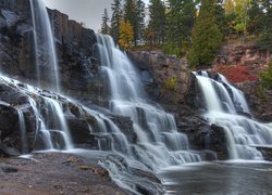 Skały, Drzewa, Wodospad, Gooseberry Falls, Minesota, Stany Zjednoczone