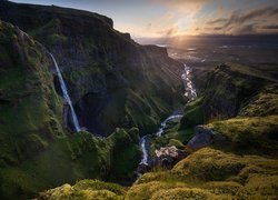 Islandia, Rzeka Fossa, Wodospad Haifoss, Góry, Wschód słońca, Chmury