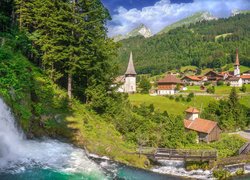 Drzewa, Lasy, Rzeka Jaunbach, Wodospad, Jaun Waterfall, Domy, Dolina, Wieś, Szwajcaria