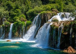 Chorwacja, Park Narodowy Krka, Wodospad, Las, Drzewa, Skały
