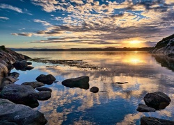 Norwegia, Morze, Kamienie, Góry, Wschód słońca