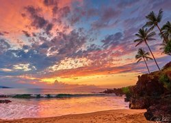Hawaje, Morze, Fale, Palmy, Zachód słońca, Chmury