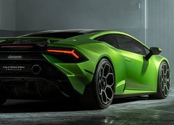 Zielone Lamborghini Huracan Tecnica