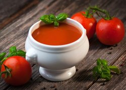 Pomidory, Zupa pomidorowa, Bazylia