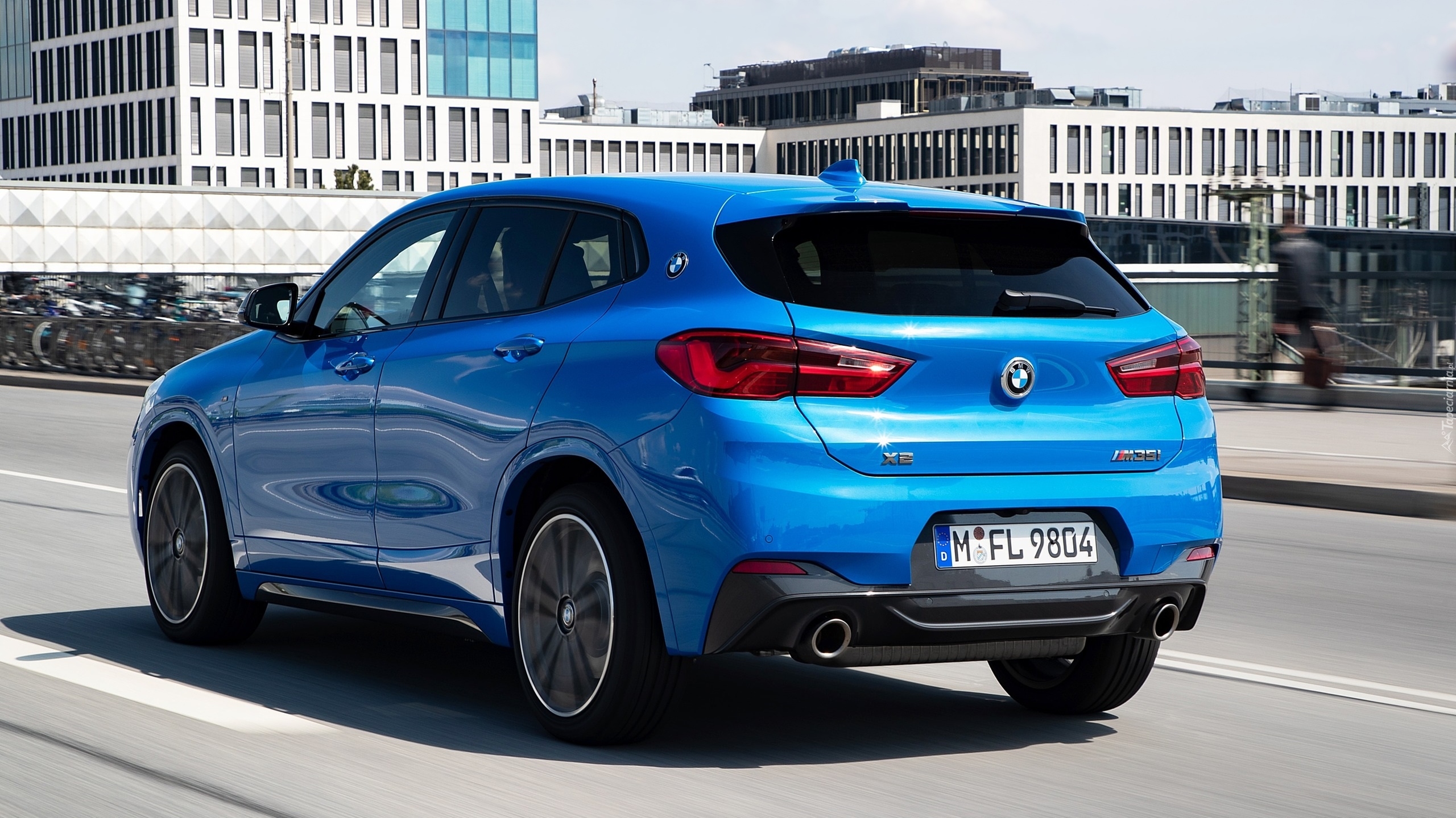Niebieskie, BMW X2 M35i, Tył