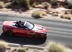 Czerwony, Samochód, Aston Martin. V12, Droga