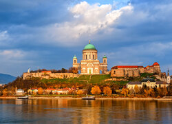 Węgry, Ostrzyhom, Rzeka Dunaj, Wzgórze, Bazylika Ostrzyhomska, Kościół, Katedra Wniebowzięcia Najświętszej Marii Panny i Świętego Wojciecha