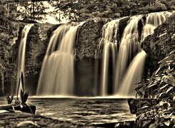 Sepia