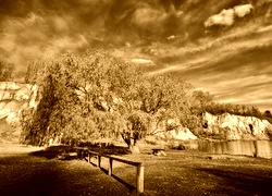 Sepia