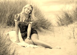 Szary + Sepia