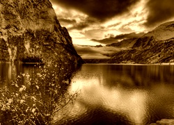 Sepia