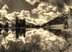 Sepia