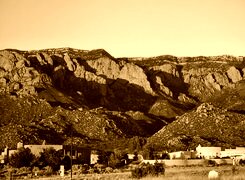 Sepia
