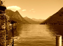 Sepia