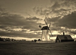 Sepia