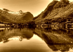 Sepia