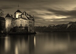 Sepia