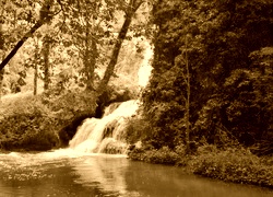 Sepia