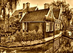 Sepia