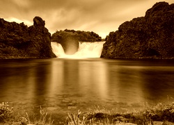 Sepia