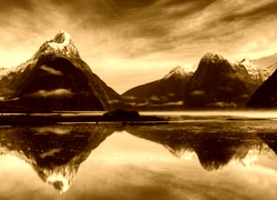 Sepia